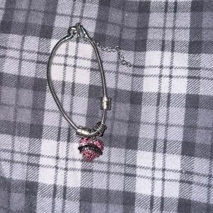 Womans bracelet new’ “sister”